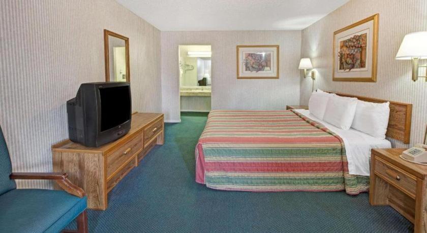 Knights Inn South Houston Tx المظهر الخارجي الصورة